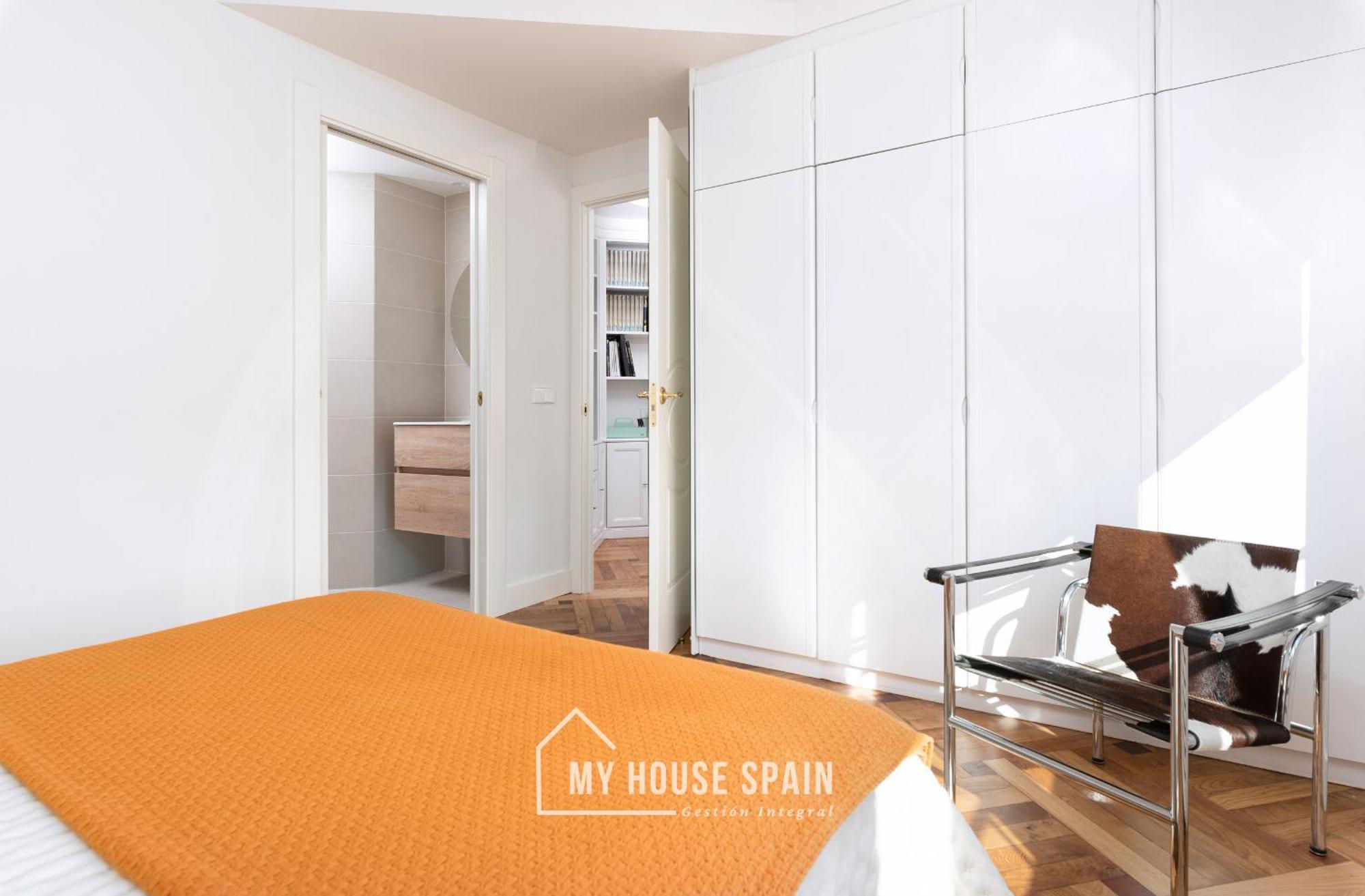 Myhousespain - Centrico Piso Junto A La Playa Gijon Bagian luar foto